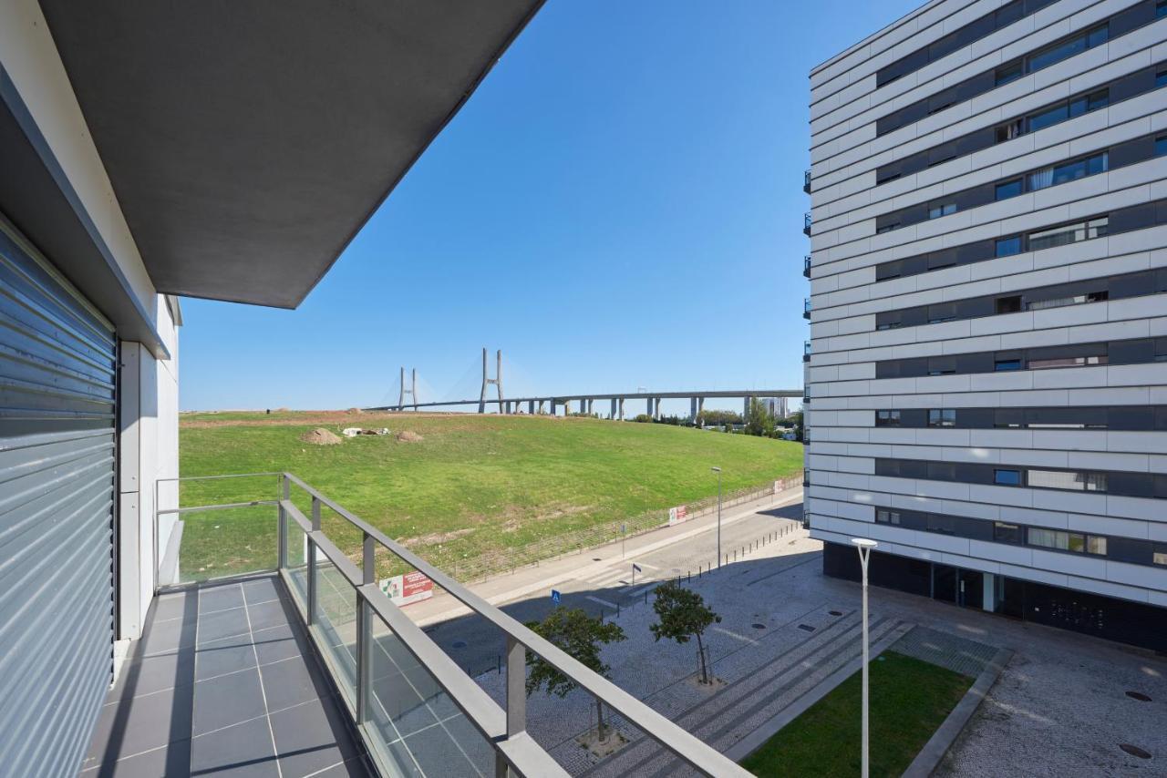 Bridge River Apartment @ Parque Das Nacoes Lisboa Eksteriør bilde